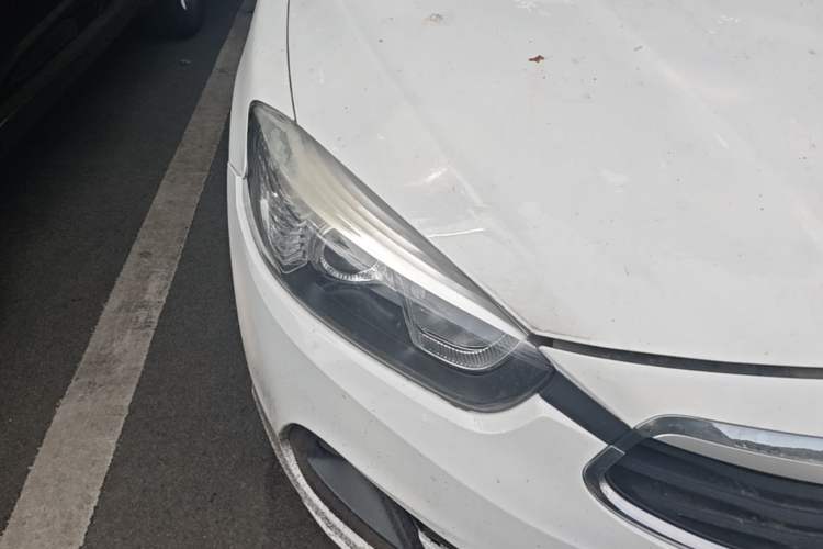 Used Brilliance H3 2017 1.5L Manual Elite Model Right Front Headlight