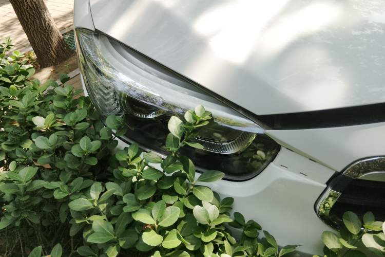 Used Brilliance H3 2017 1.5L Manual Elite Model Right Front Headlight