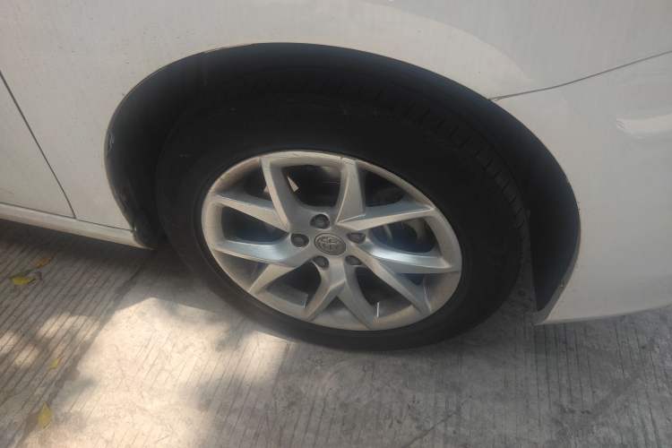 Used Brilliance H3 2017 1.5L Automatic Elite Model Right Front Wheel Hub