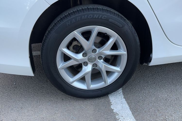 Used Brilliance H3 2017 1.5L Manual Luxury Model Right Rear Wheel Hub