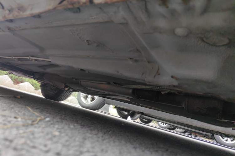 Used Brilliance H320 2012 1.5L Manual Comfort Edition Chassis Front Right