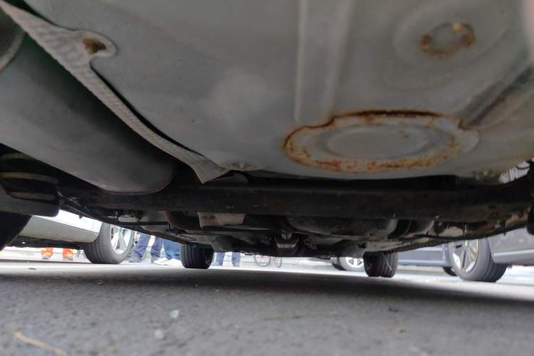 Used Brilliance H320 2012 1.5L Manual Comfort Edition Chassis Rear