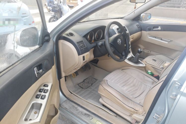 Used Brilliance H320 2012 1.5L Manual Comfort Edition Driver Seat