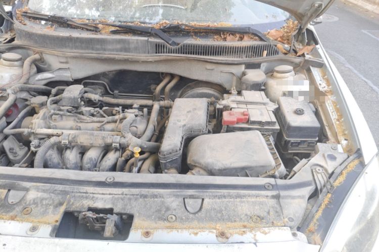 Used Brilliance H320 2012 1.5L Manual Comfort Edition Engine Bay Left