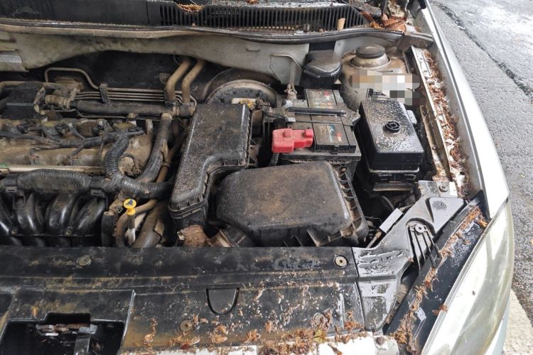 Used Brilliance H320 2012 1.5L Manual Comfort Edition Engine Bay Left