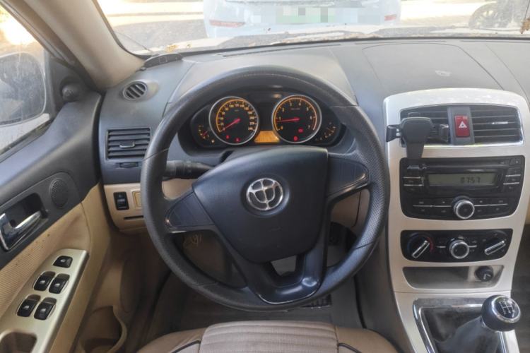 Used Brilliance H320 2012 1.5L Manual Comfort Edition Steering Wheel