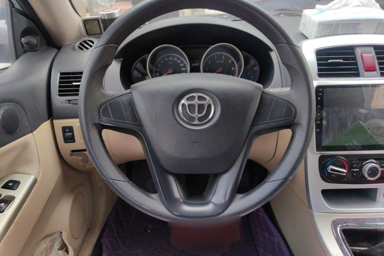 Used Brilliance H320 2012 1.5L Manual Comfort Edition Steering Wheel