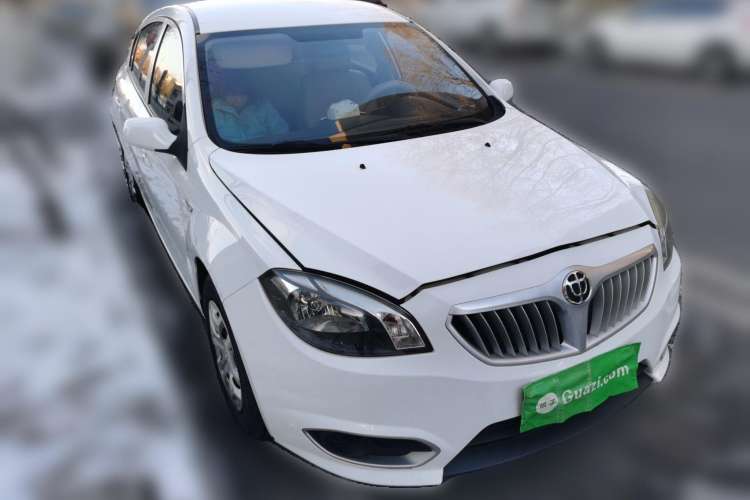 Used Brilliance H320 2012 1.5L Automatic Comfort Edition Front Right 45 Deg