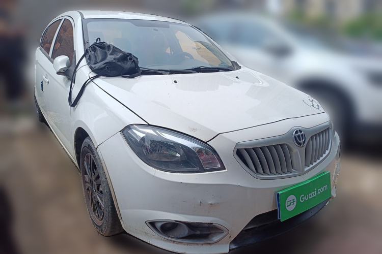 Used Brilliance H320 2012 1.5L Manual Comfort Edition Front Right 45 Deg