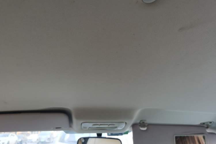 Used Brilliance H320 2012 1.5L Automatic Comfort Edition Headliner