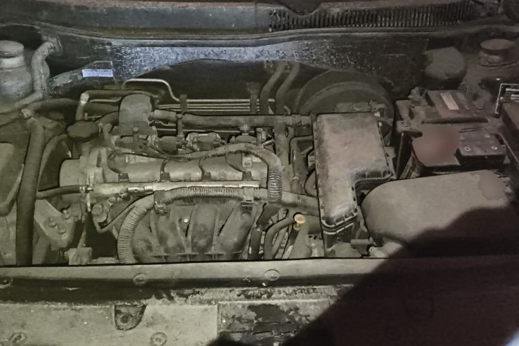 Used Brilliance H330 2013 1.5L Manual Luxury Model Engine Bay