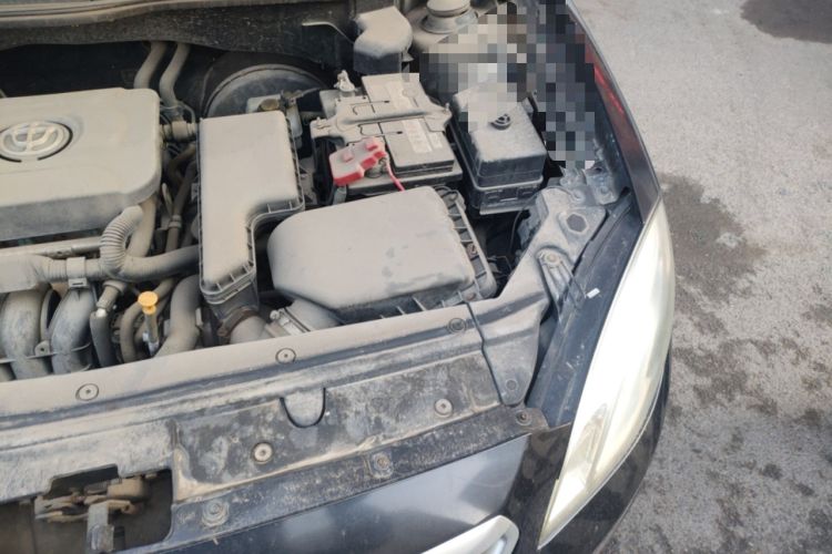 Used Brilliance H330 2013 1.5L Manual Luxury Model Engine Bay Left