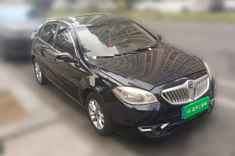 Used Brilliance H330 2013 1.5L Automatic Luxury Model Front Right 45 Deg