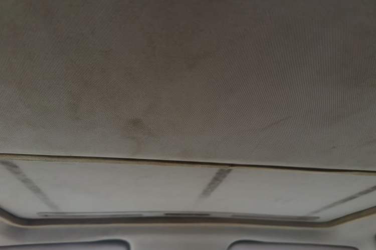 Used Brilliance H330 2013 1.5L Manual Luxury Model Headliner