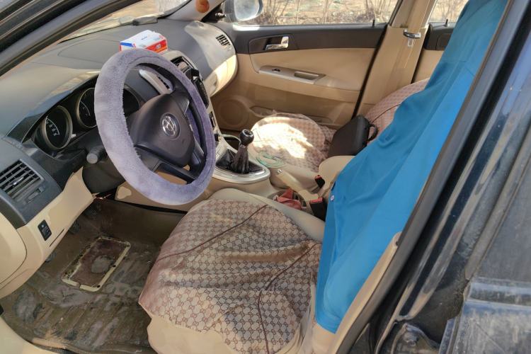 Used Brilliance H330 2013 1.5L Manual Comfort Model Left Front Seat