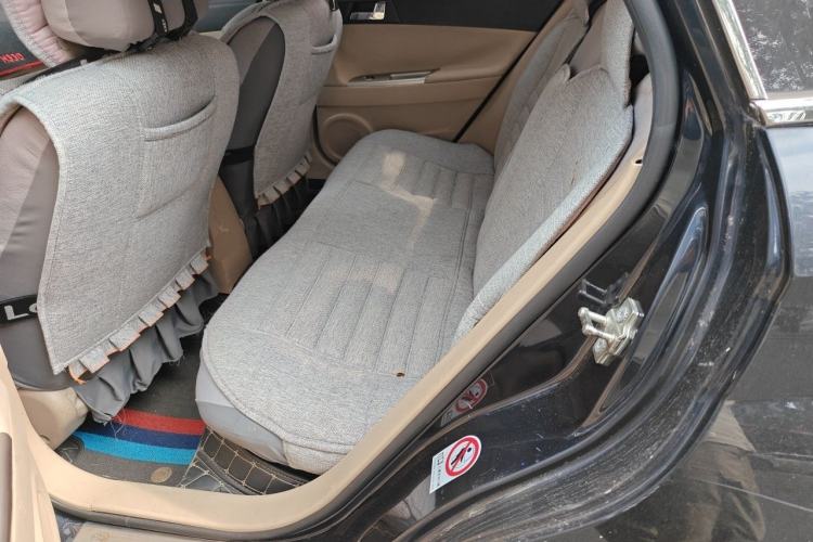 Used Brilliance H330 2013 1.5L Manual Comfort Model Left Rear Seat
