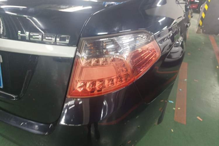 Used Brilliance H330 2013 1.5L Manual Luxury Model Right Rear Taillight