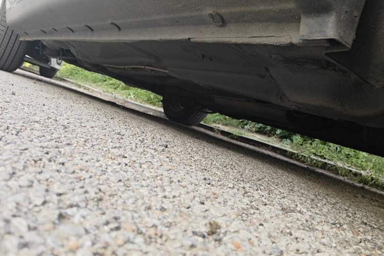 Used Brilliance H330 2013 1.5L Manual Comfort Model Chassis Front Right