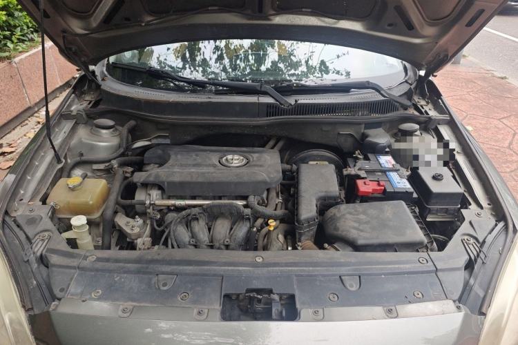 Used Brilliance H330 2013 1.5L Automatic Luxury Model Engine Bay
