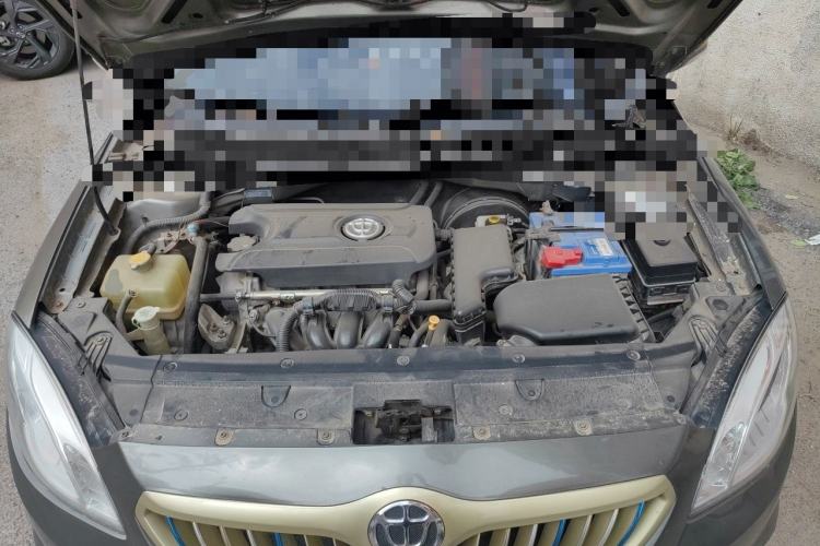 Used Brilliance H330 2013 1.5L Manual Comfort Model Engine Bay