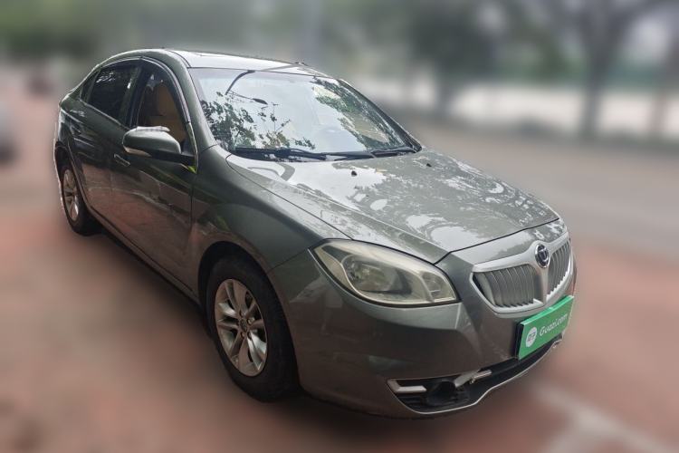 Used Brilliance H330 2013 1.5L Automatic Luxury Model Front Right 45 Deg