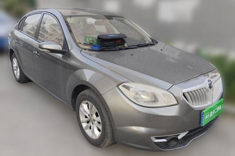 Used Brilliance H330 2013 1.5L Manual Comfort Model Front Right 45 Deg