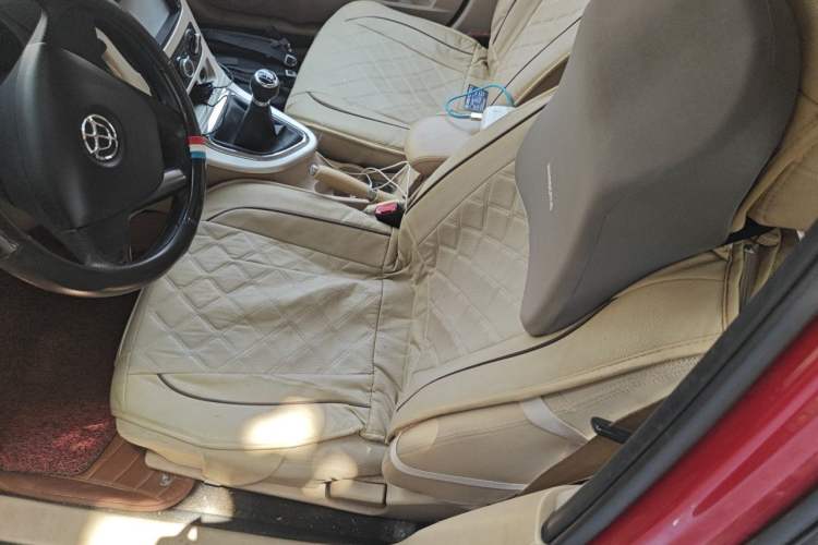 Used Brilliance H330 2013 1.5L Manual Comfort Model Driver Seat