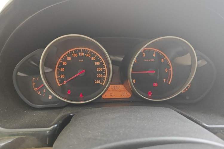 Used Brilliance H330 2013 1.5L Manual Comfort Model Instrument Cluster