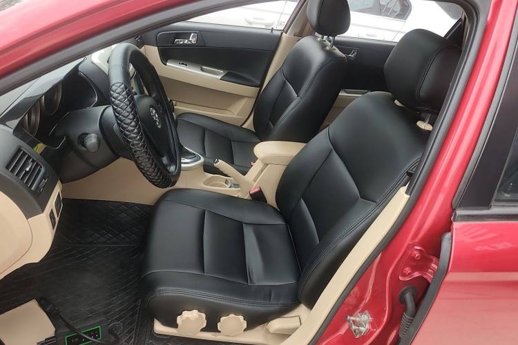 Used Brilliance H330 2013 1.5L Automatic Luxury Model Left Front Seat