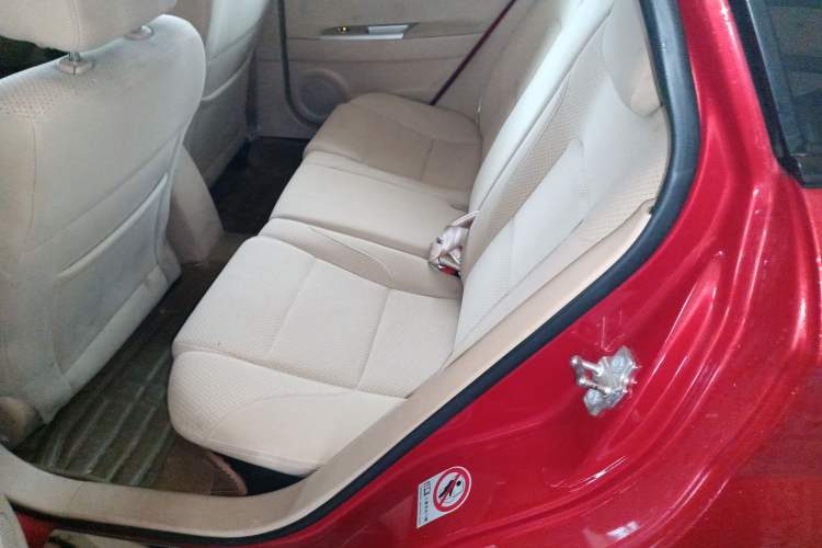 Used Brilliance H330 2013 1.5L Manual Luxury Model Left Rear Seat