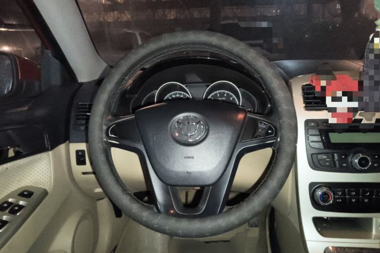 Used Brilliance H330 2013 1.5L Manual Luxury Model Steering Wheel