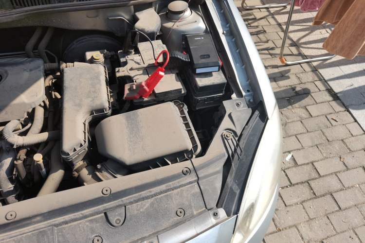 Used Brilliance H330 2013 1.5L Automatic Comfort Edition Engine Bay Left