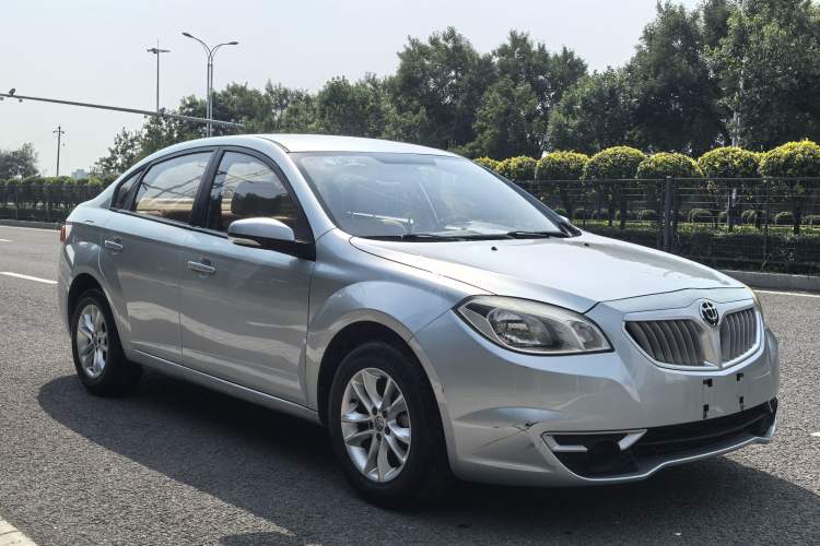 Used Brilliance H330 2013 1.5L Manual Comfort Model Exterior 2
