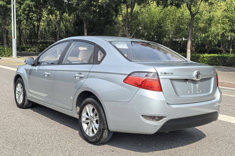 Used Brilliance H330 2013 1.5L Manual Comfort Model Exterior 3