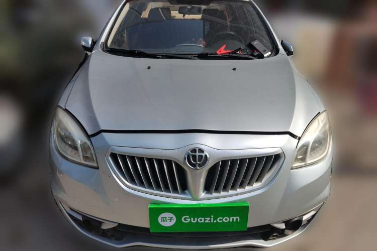 Used Brilliance H330 2013 1.5L Automatic Comfort Edition Front