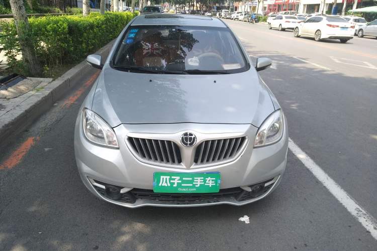 Used Brilliance H330 2013 1.5L Manual Luxury Model Front