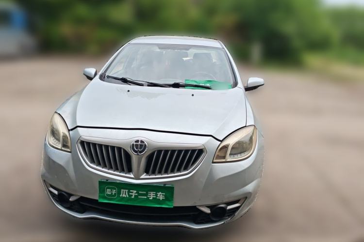 Used Brilliance H330 2013 1.5L Manual Comfort Model Front