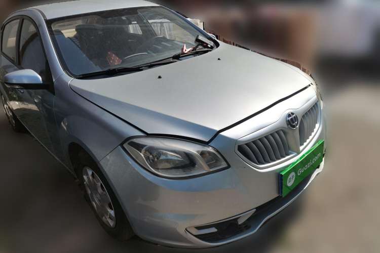 Used Brilliance H330 2013 1.5L Automatic Comfort Edition Front Right 45 Deg