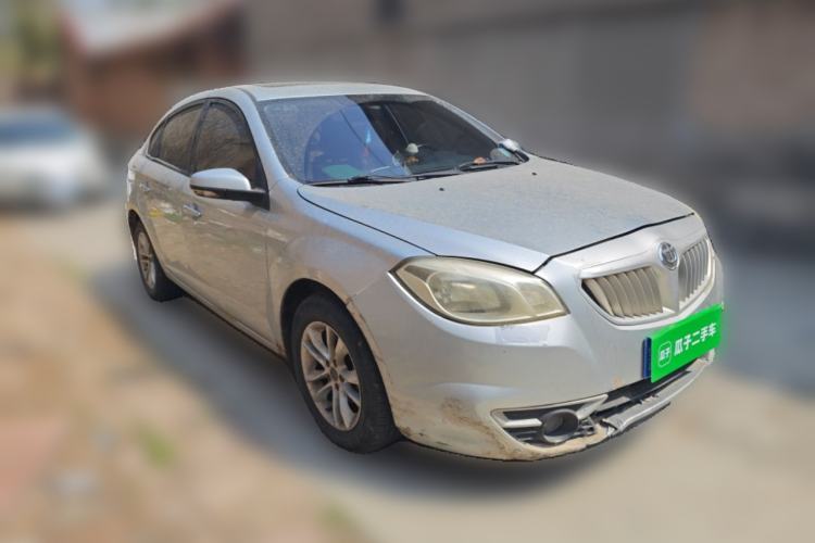 Used Brilliance H330 2013 1.5L Automatic Luxury Model Front Right 45 Deg