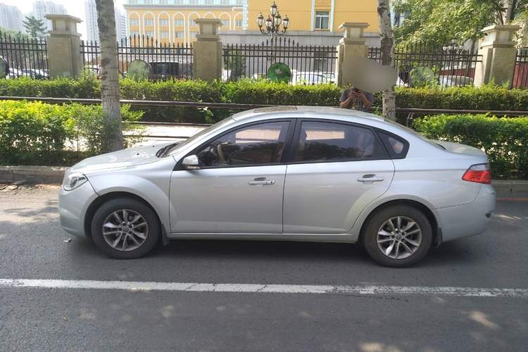 Used Brilliance H330 2013 1.5L Manual Luxury Model Left Side