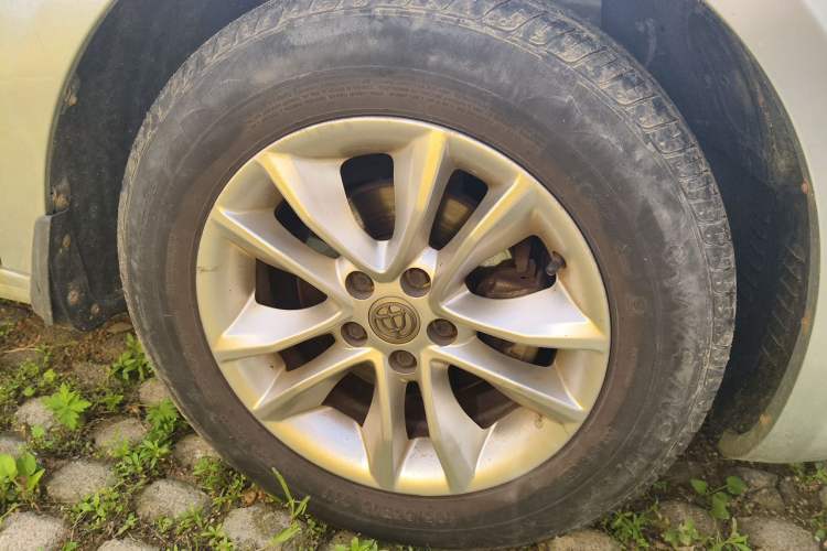 Used Brilliance H330 2013 1.5L Manual Luxury Model Right Front Wheel Hub