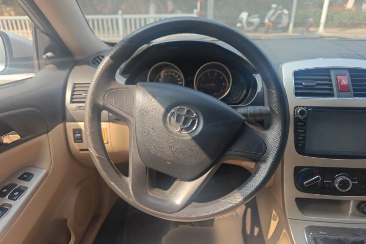 Used Brilliance H330 2013 1.5L Manual Comfort Model Steering Wheel