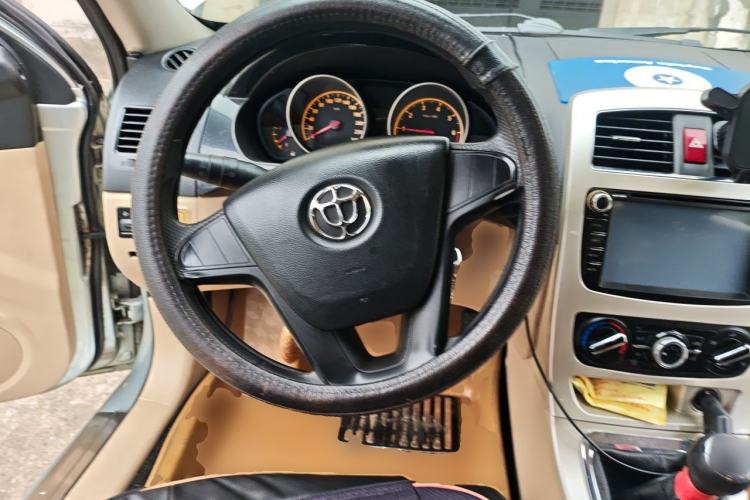 Used Brilliance H330 2013 1.5L Manual Comfort Model Steering Wheel