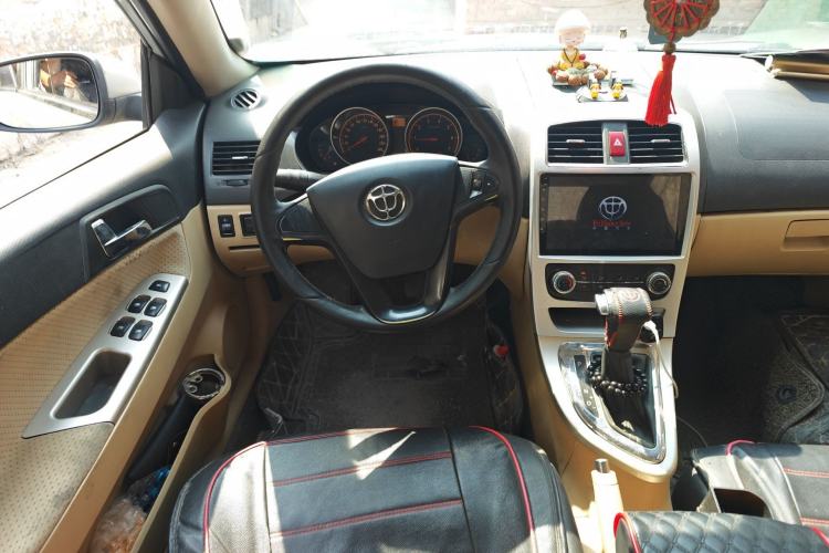 Used Brilliance H330 2013 1.5L Automatic Luxury Model Steering Wheel