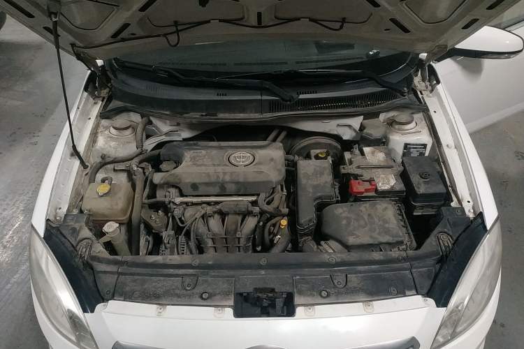 Used Brilliance H330 2013 1.5L Automatic Luxury Model Engine Bay