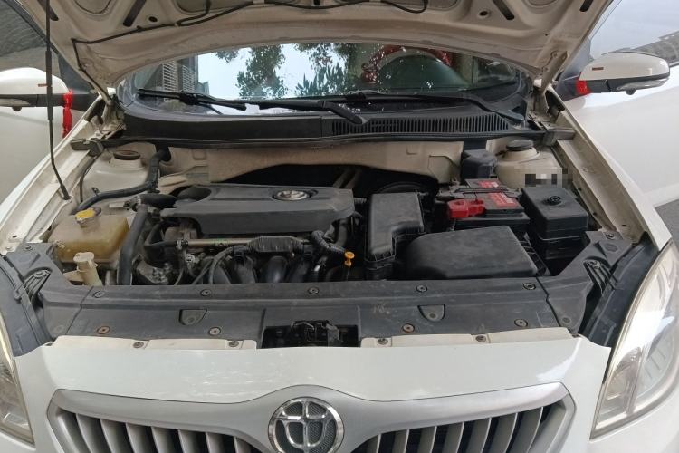 Used Brilliance H330 2013 1.5L Automatic Luxury Model Engine Bay