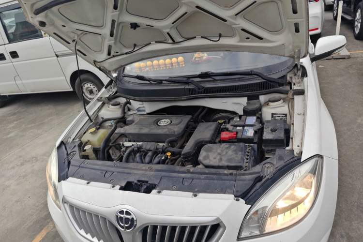 Used Brilliance H330 2013 1.5L Manual Luxury Model Engine Bay