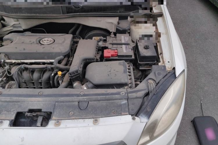Used Brilliance H330 2013 1.5L Automatic Luxury Model Engine Bay Left
