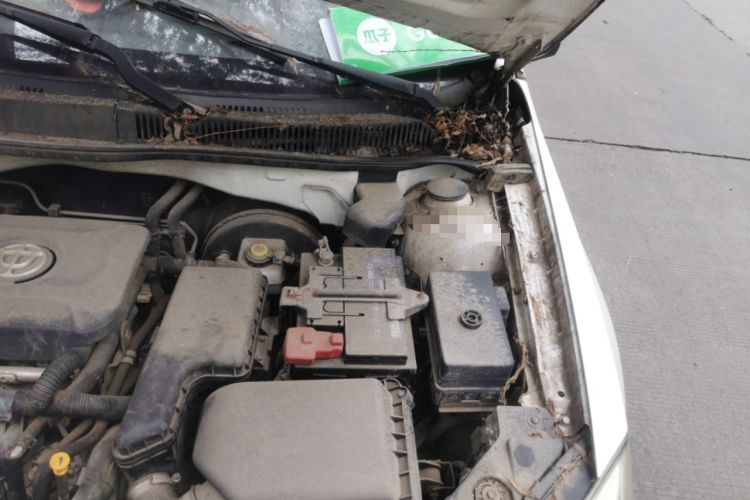 Used Brilliance H330 2013 1.5L Manual Luxury Model Engine Bay Left