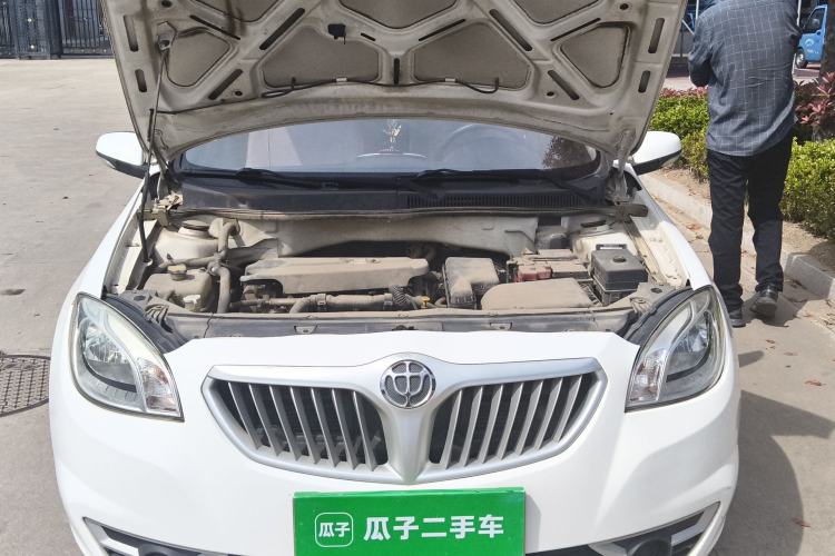 Used Brilliance H330 2013 1.5L Manual Comfort Model Engine Bay